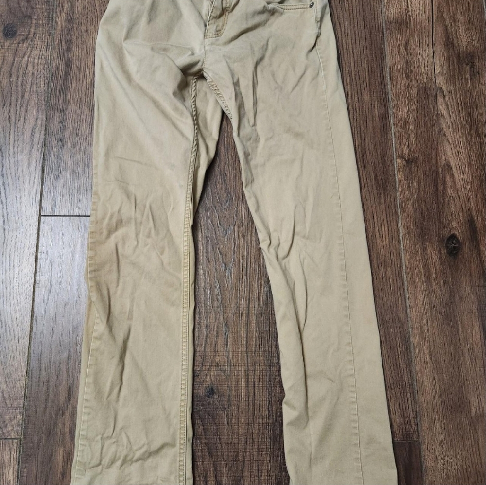 Levi's pants